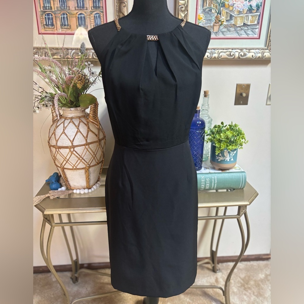 ASHLEY GRAHAM BLACK SLEEVELESS FORMAL GOLD CHAIN HALTER STYLE MIDI DRESS SZ 14 - Picture 3 of 10
